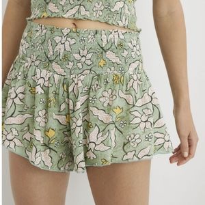 Aerie Real Good Smocked High Waisted Cottagecore‎ Boho Green Floral Short M